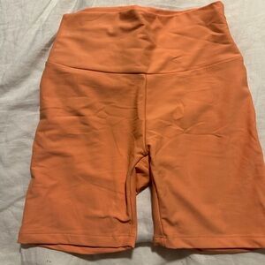Skatie bike shorts size M